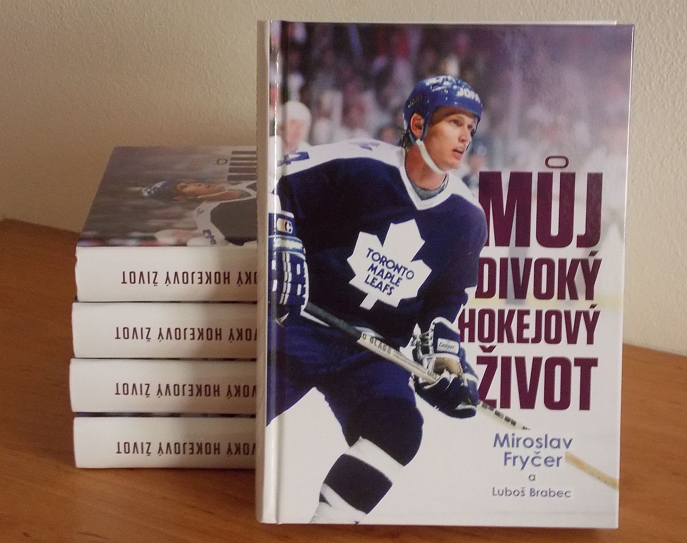 Paměti hokejové legendy Miroslava Fryčera